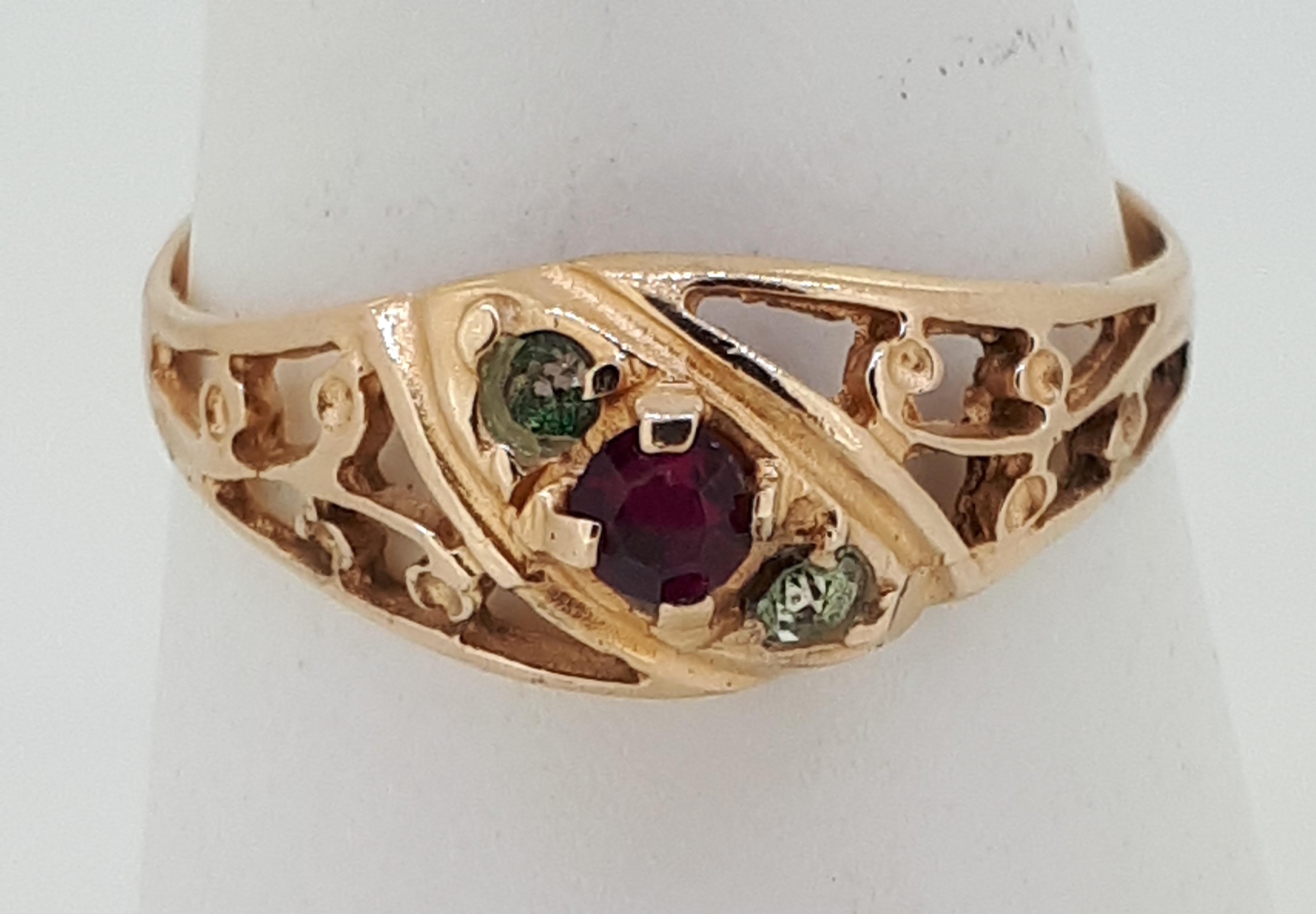 14ct (585) Rose Gold Red and Green Stone Dress Ring - Image 5 of 5