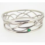 BESPOKE HANDMADE 9ct (375) White Gold Emerald & Diamond Oval Bangle