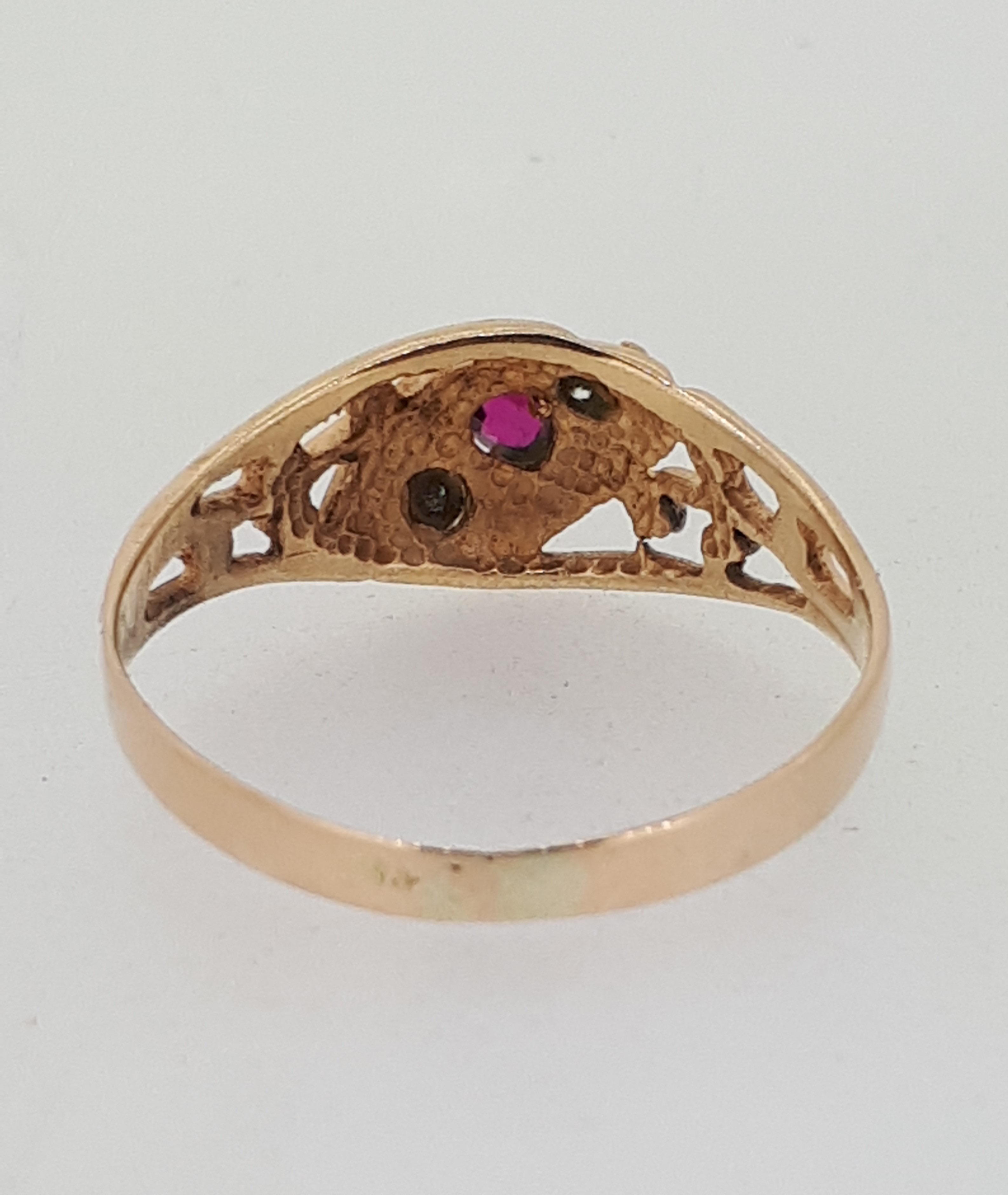 14ct (585) Rose Gold Red and Green Stone Dress Ring - Image 4 of 5
