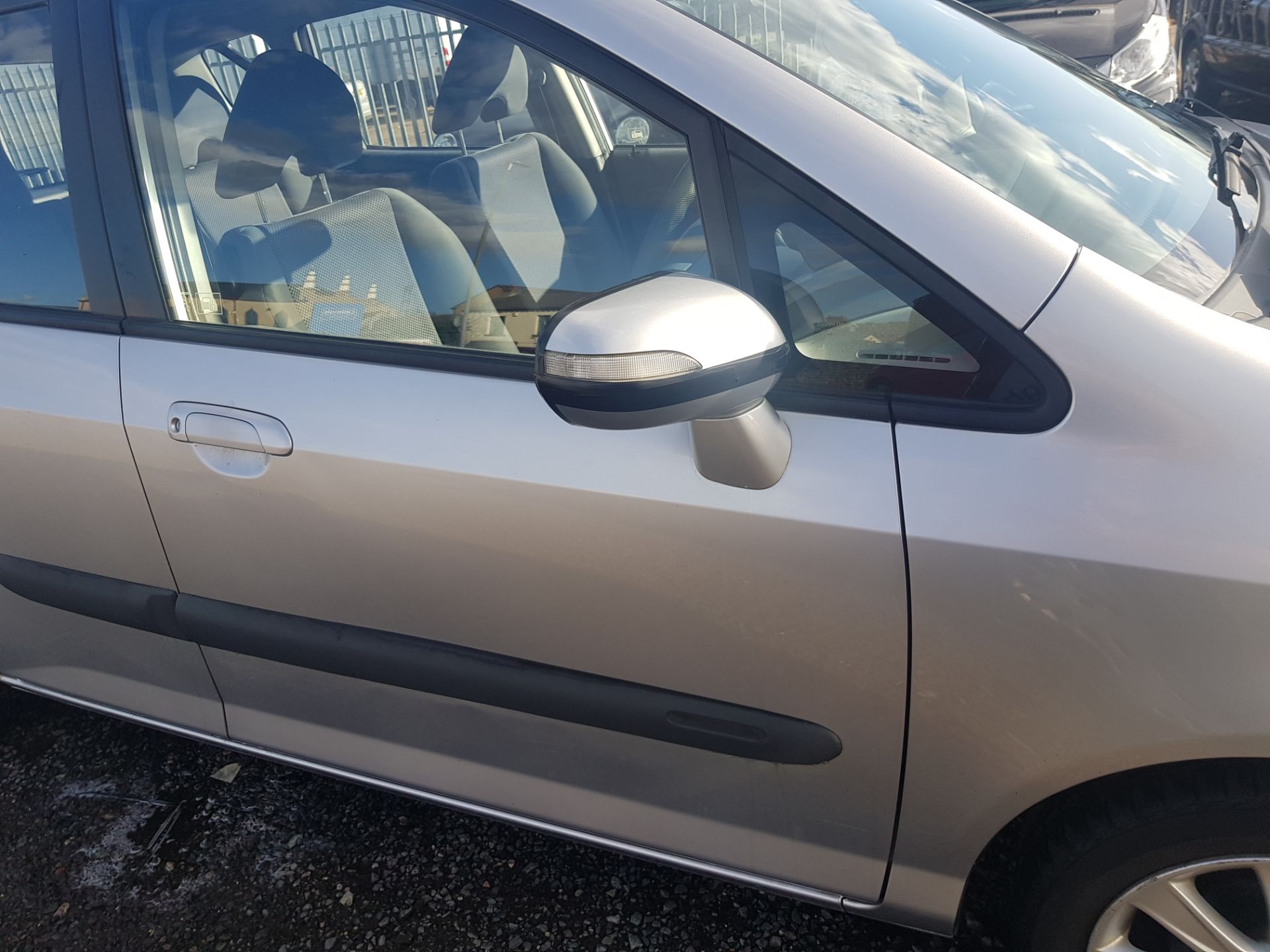 Honda Jazz Automatic 68k mileage - Image 9 of 27