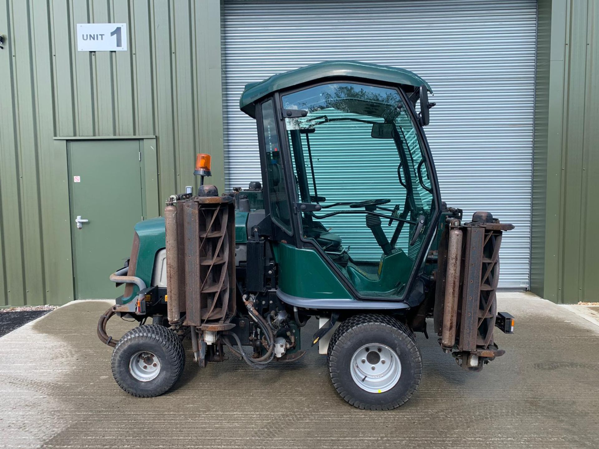 Hayter T424. 5 gang mower - Image 5 of 6