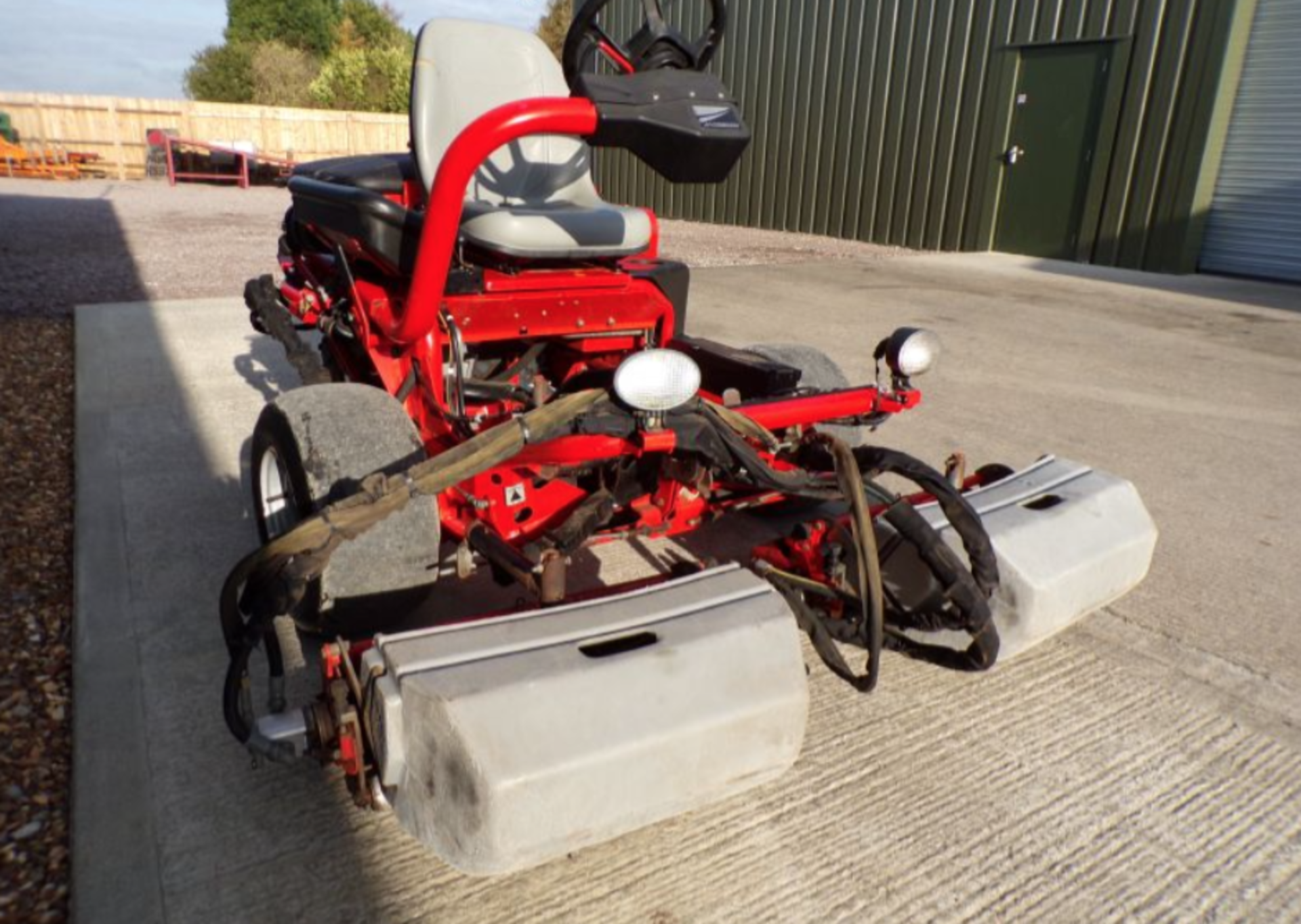 Jacobsen G Plex III Ride On Greens Mower - Image 5 of 6