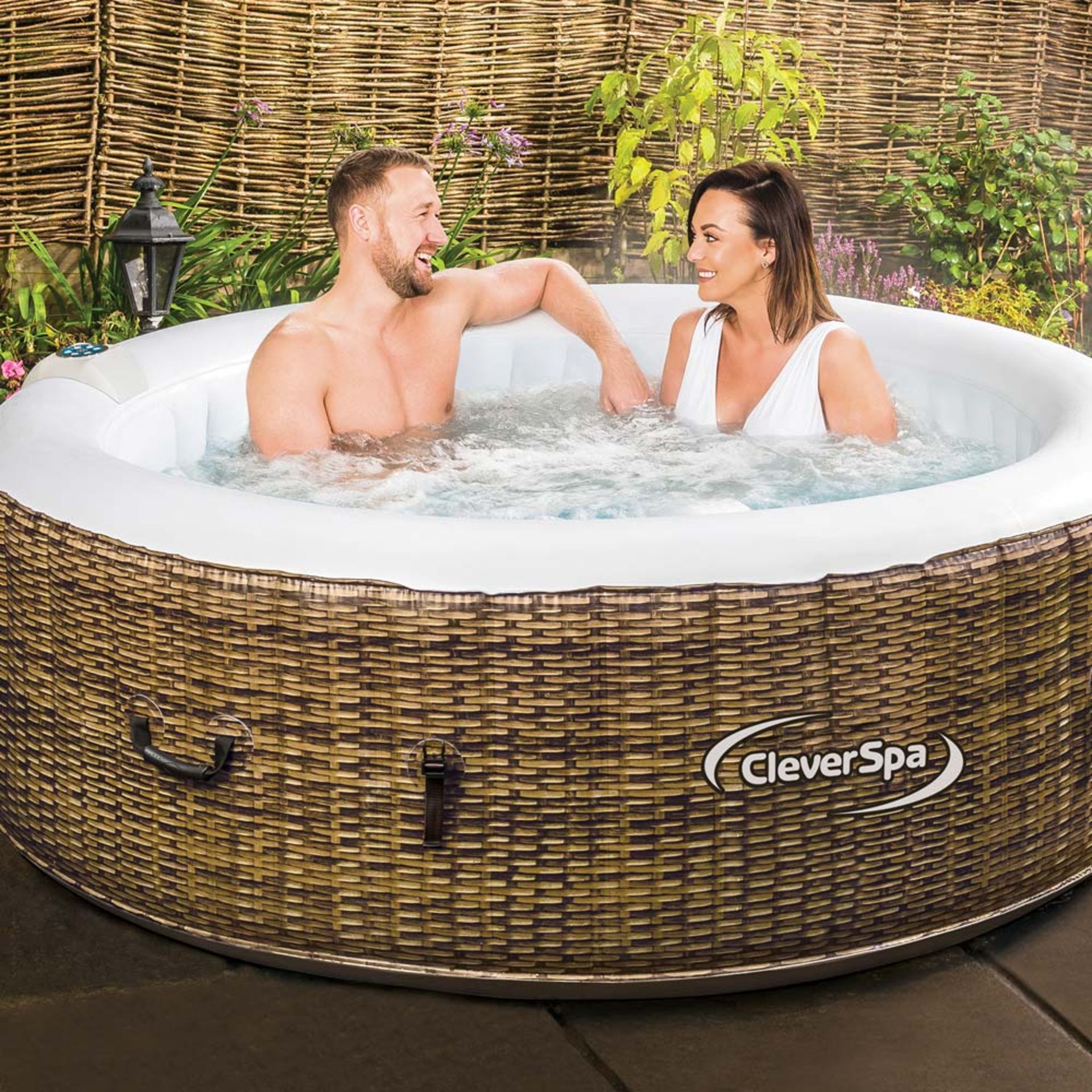 (R5H) Garden. 1x CleverSpa Borneo Hot Tub (No Box) - Image 2 of 3