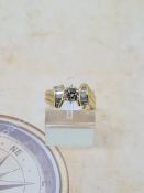 14ct yellow gold diamond set ring