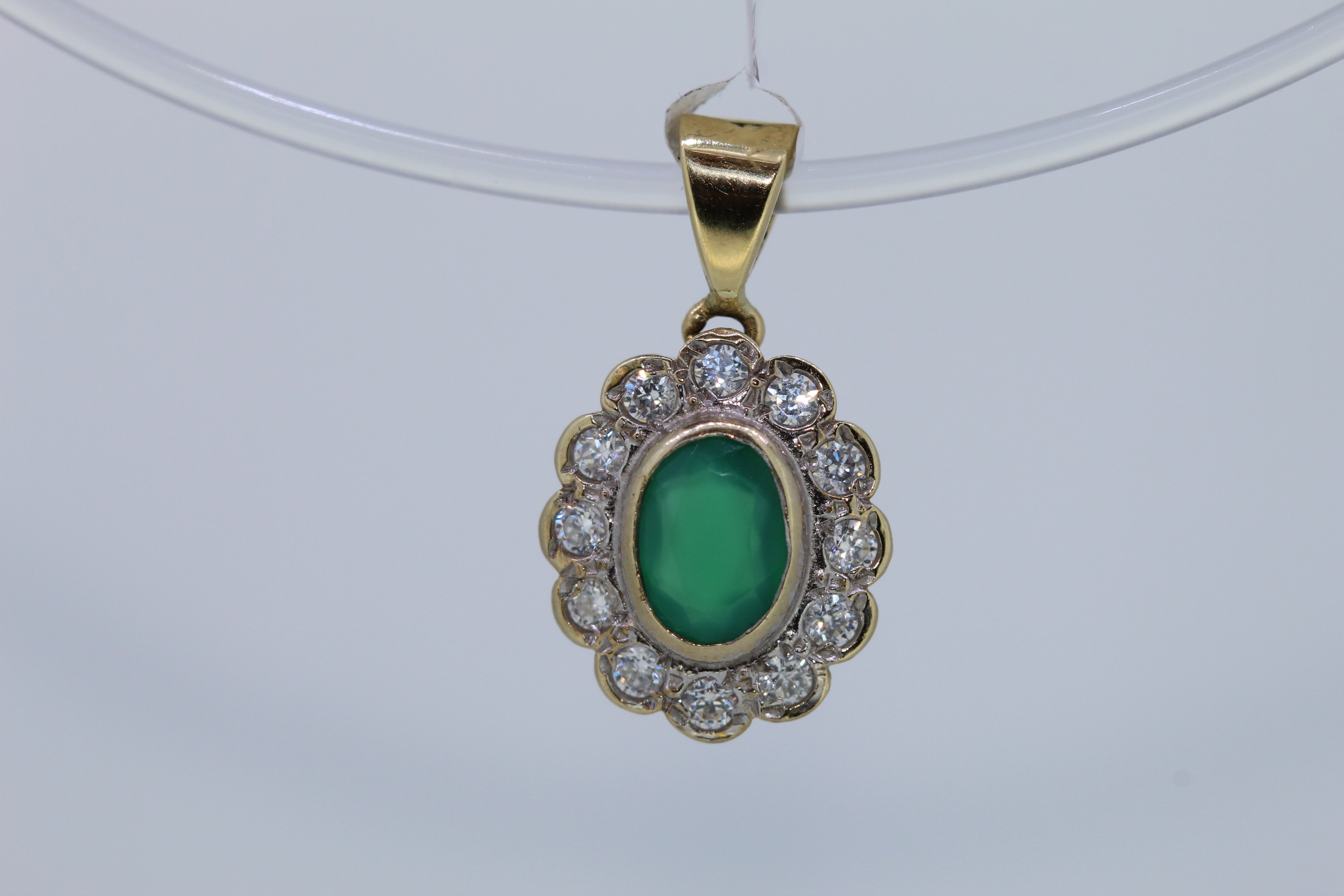 Yellow Gold Emerald And Diamond Pedant - Image 3 of 4