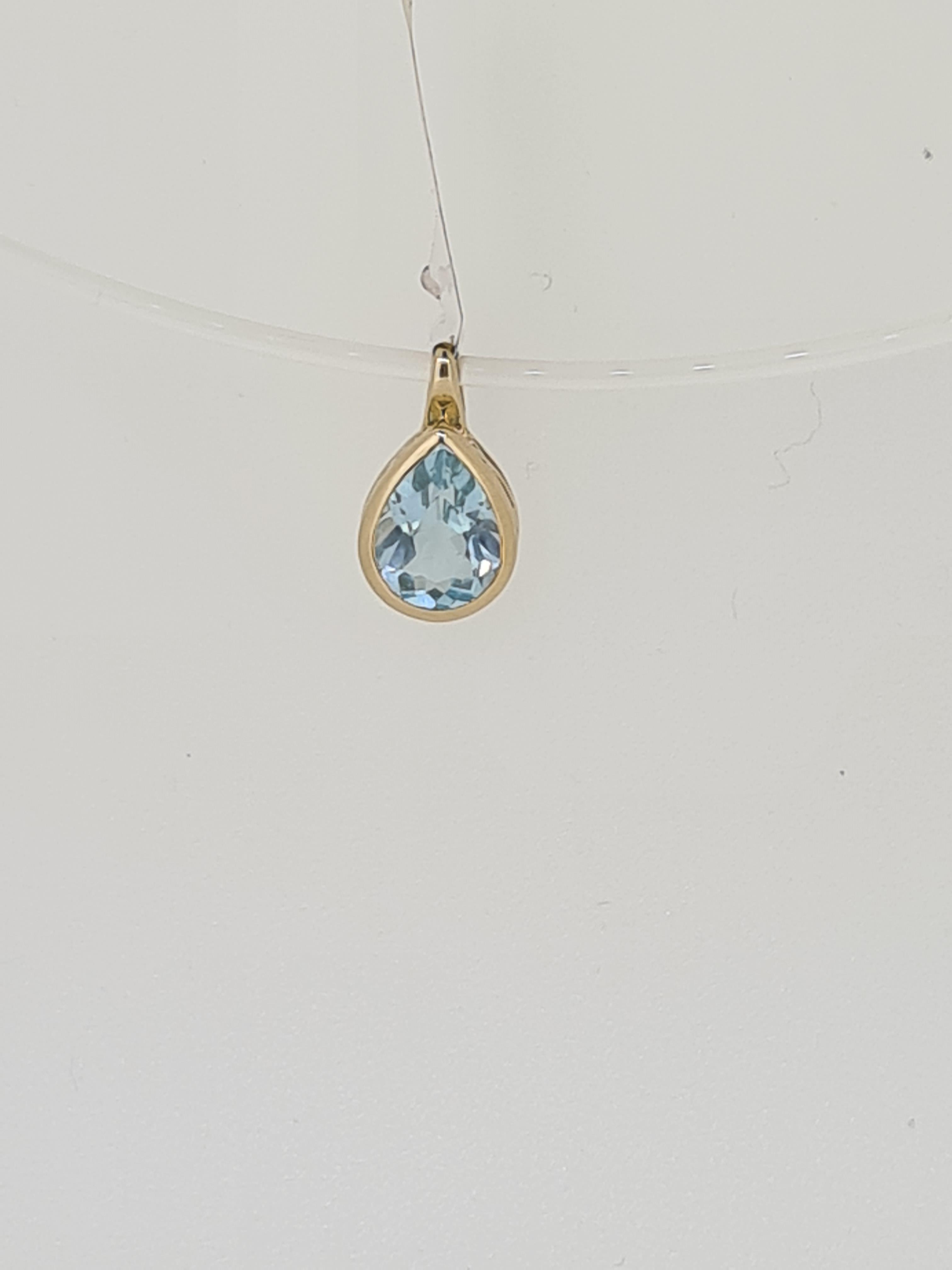 375 yellow gold pear cut topaz pendant - Image 3 of 3