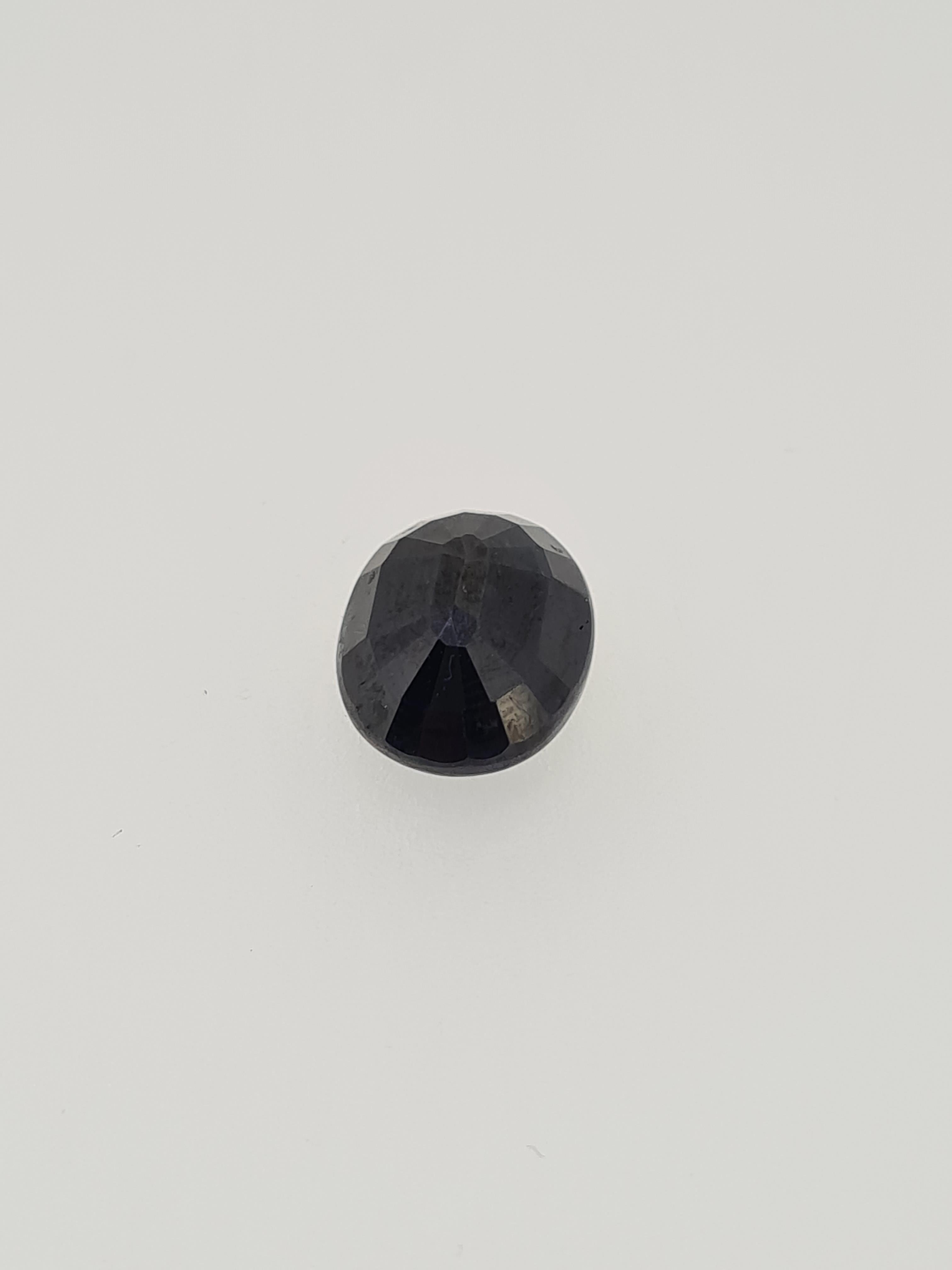 Sapphire oval cut gemstone - Image 2 of 3