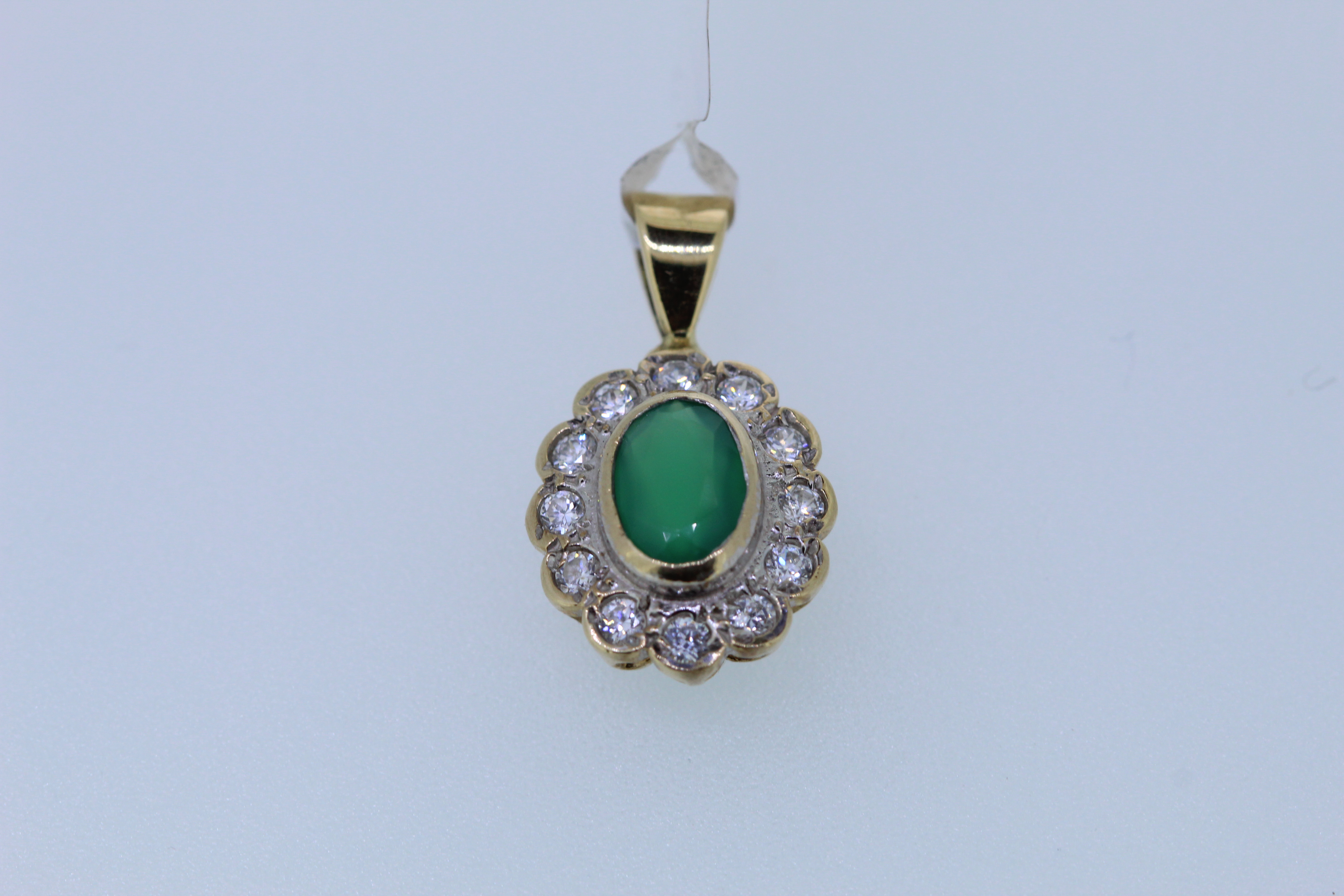 Yellow Gold Emerald And Diamond Pedant - Image 2 of 4