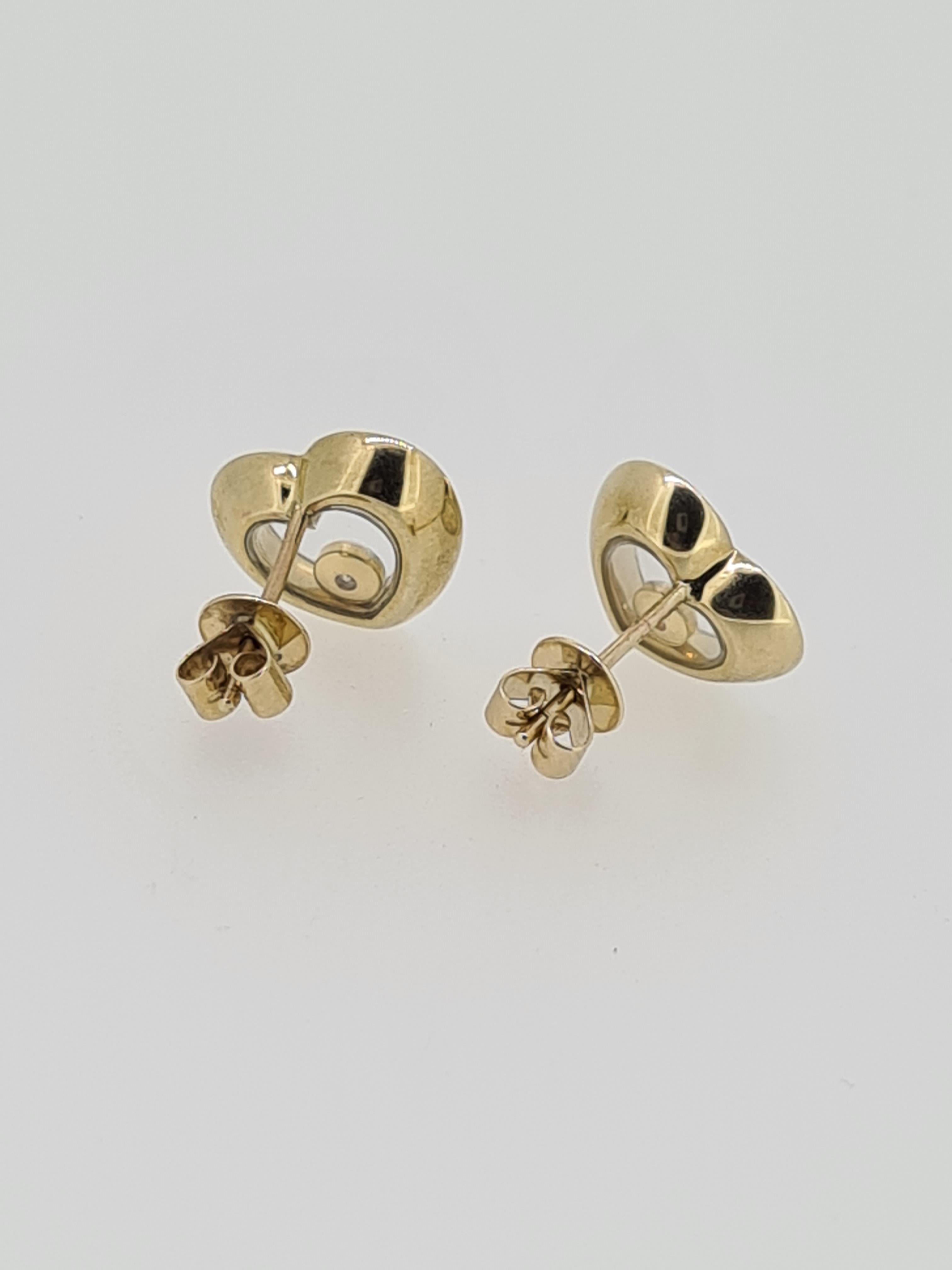 9ct yellow gold floating diamond hert stud earrings - Image 3 of 4