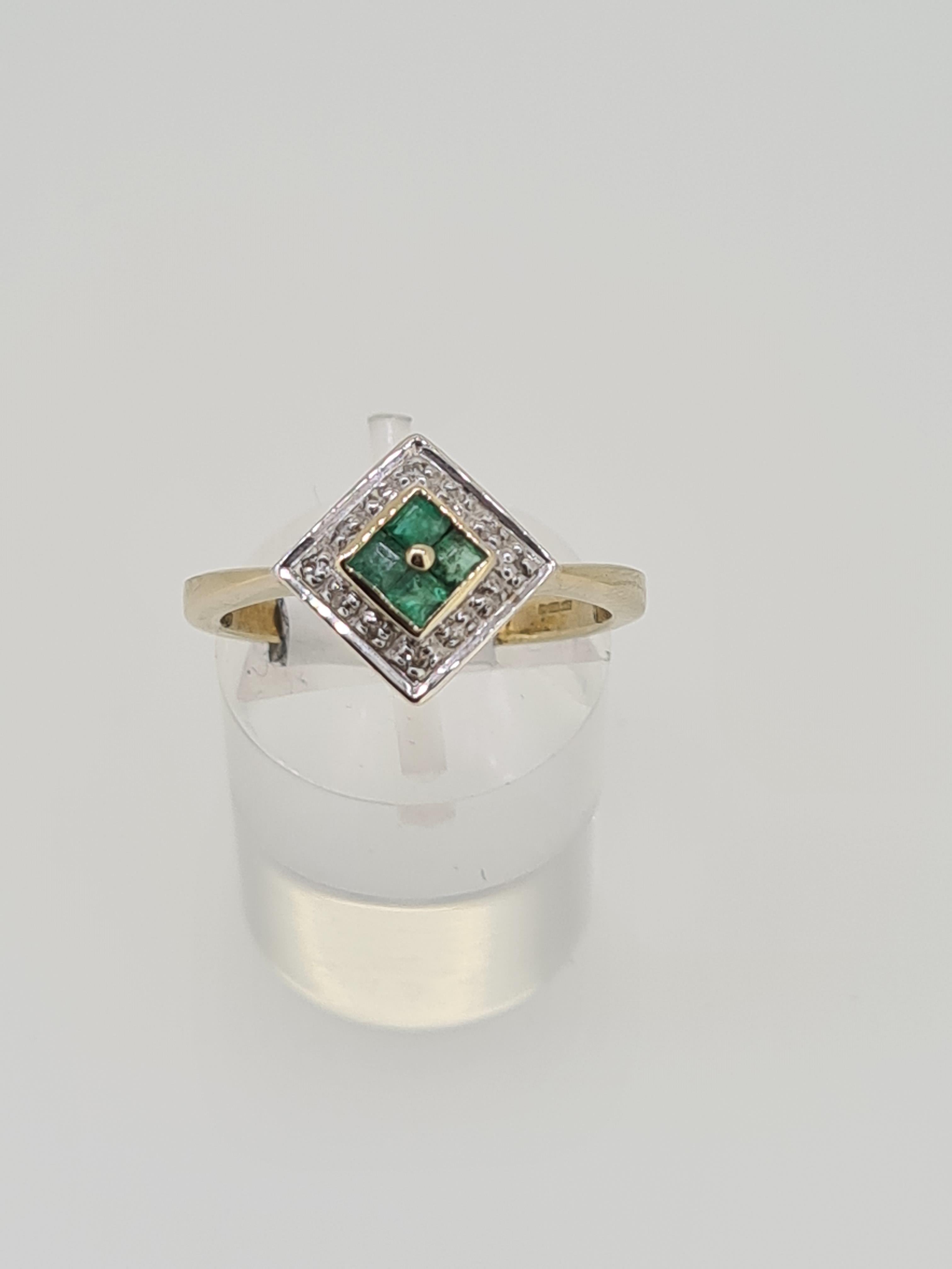 9ct gold emerald and diamond ring
