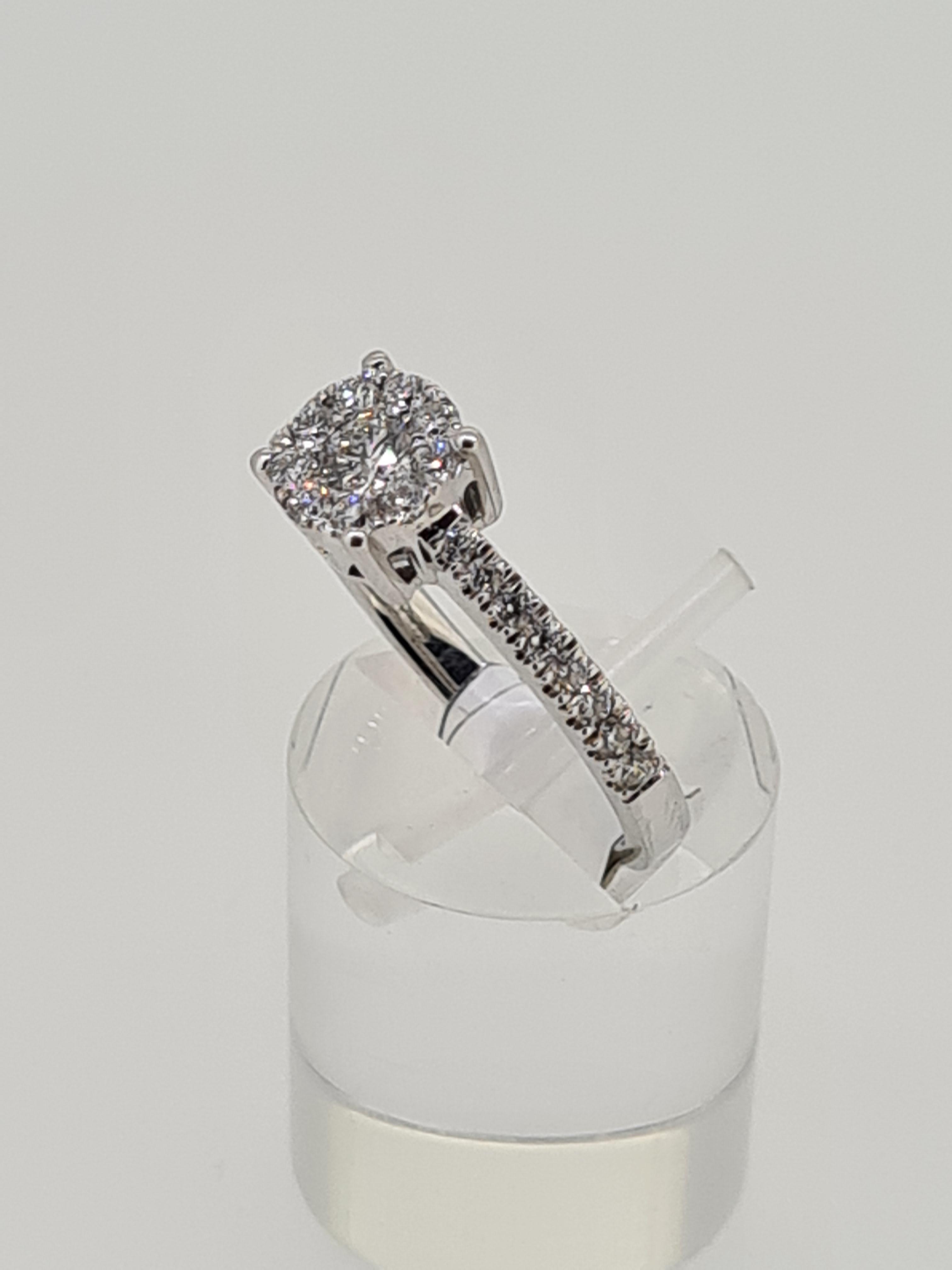 18ct white gold diamond ring - Image 4 of 5