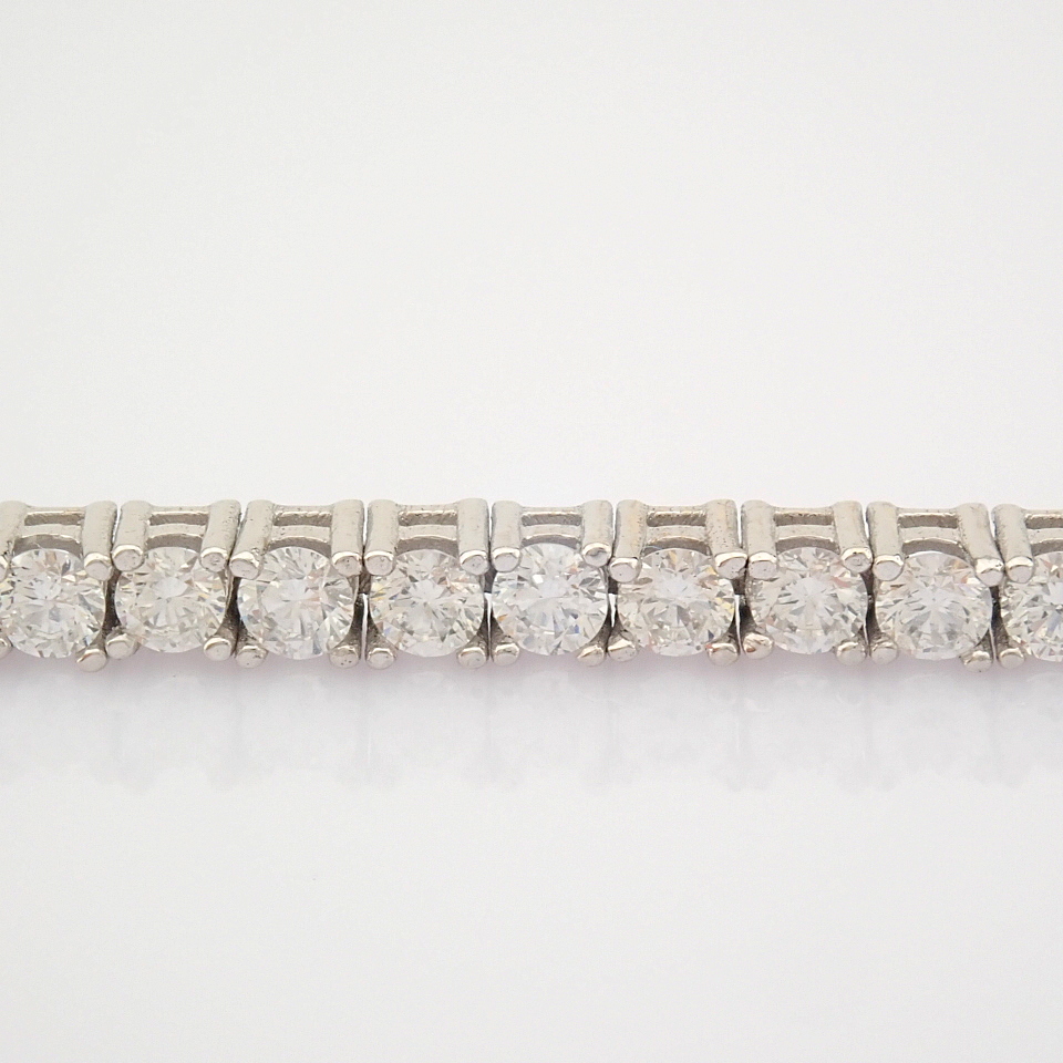 HRD Antwerp Certified 14K White Gold Diamond Bracelet (Total 2.3 Ct. Stone) 14K White Gold - Image 5 of 11