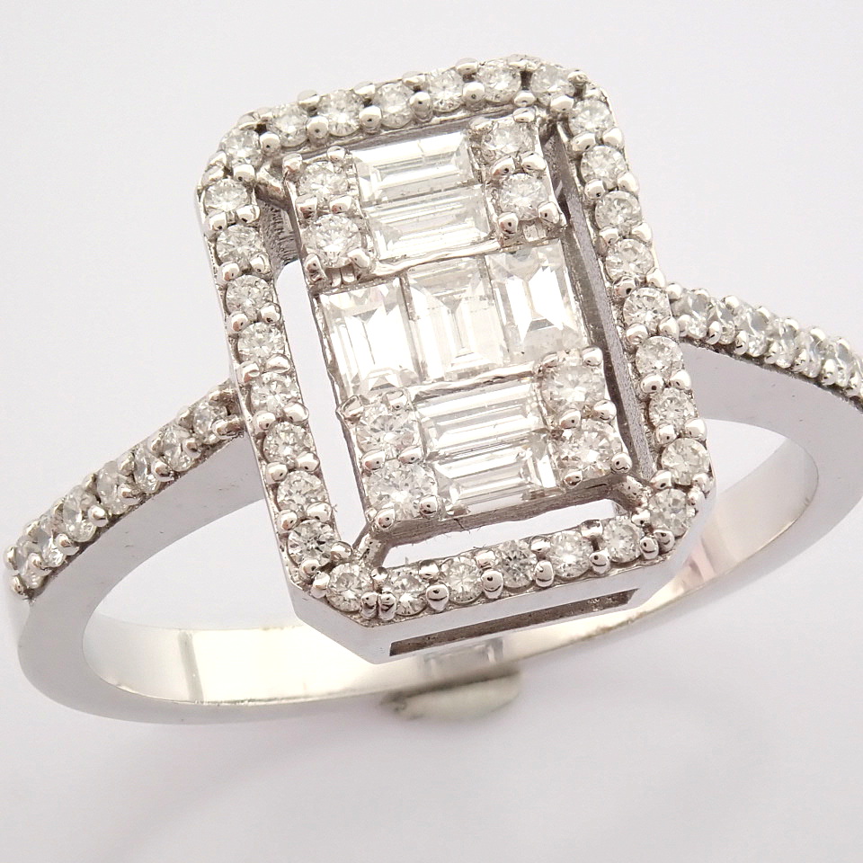 HRD Antwerp Certified 14K White Gold Diamond Ring (Total 0.48 Ct. Stone) 14K White Gold Ring - Image 7 of 10