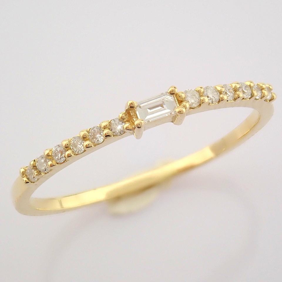 HRD Antwerp Certified 14K Yellow Gold Diamond Ring (Total 0.11 Ct. Stone) 14K Yellow Gold Ring
