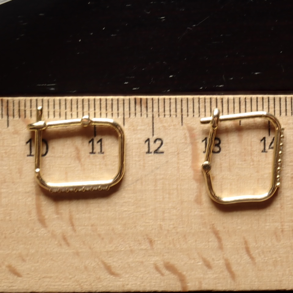 HRD Antwerp Certified 14K Yellow Gold Diamond Earring (Total 0.16 Ct. Stone) 14K Yellow Gold Earring - Image 9 of 9