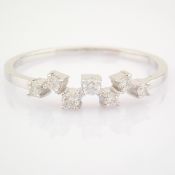 HRD Antwerp Certified 14K White Gold Diamond Ring (Total 0.14 Ct. Stone) 14K White Gold Ring