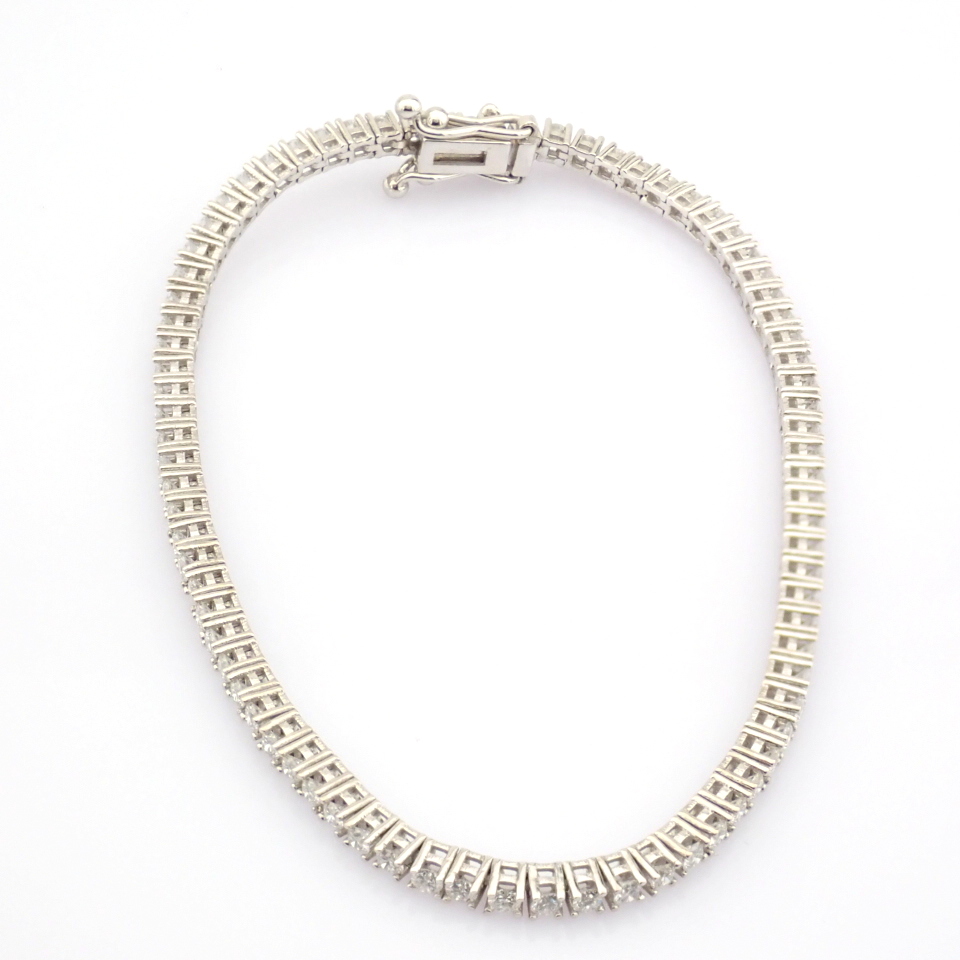 HRD Antwerp Certified 14K White Gold Diamond Bracelet (Total 2.3 Ct. Stone) 14K White Gold - Image 9 of 11