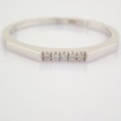 HRD Antwerp Certified 14K White Gold Diamond Ring (Total 0.02 Ct. Stone) 14K White Gold Ring
