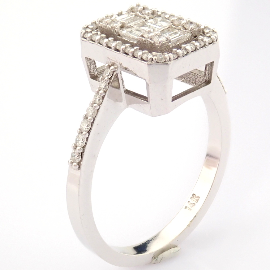 HRD Antwerp Certified 14K White Gold Diamond Ring (Total 0.48 Ct. Stone) 14K White Gold Ring - Image 8 of 10