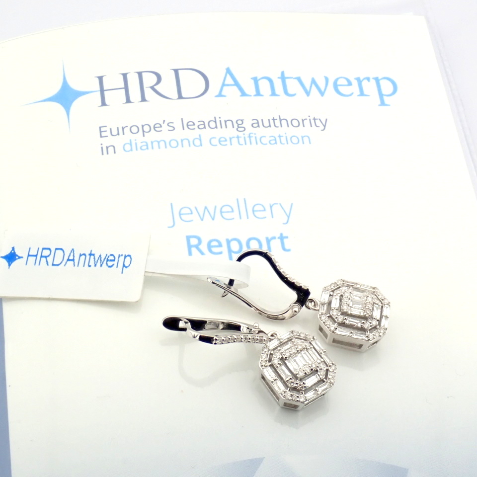 HRD Antwerp Certified 14K White Gold Diamond Earring (Total 0.93 Ct. Stone) 14K White Gold Earring - Image 5 of 9