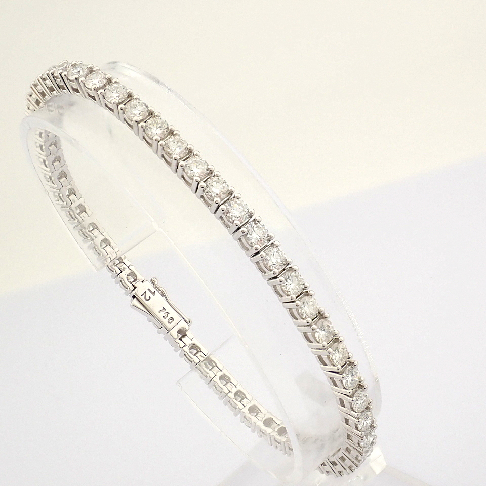 HRD Antwerp Certified 18K White Gold Diamond Bracelet (Total 5.3 Ct. Stone) 18K White Gold - Image 5 of 10