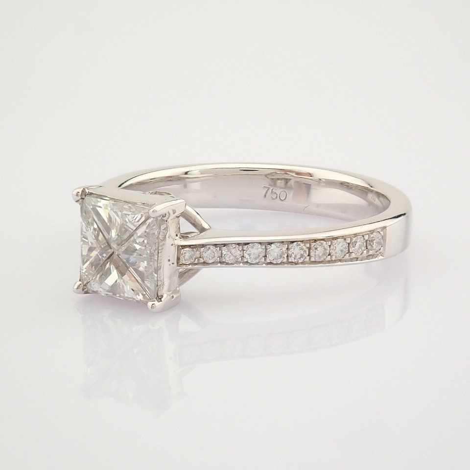 HRD Antwerp Certified 18K White Gold Triangle Cut Diamond & Diamond Ring (Total 0.55 Ct. Ston... 18K - Image 6 of 8