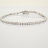 HRD Antwerp Certified 14k White Gold Diamond Bracelet (Total 2.08 Ct. Stone) 14k White Gold Bracelet