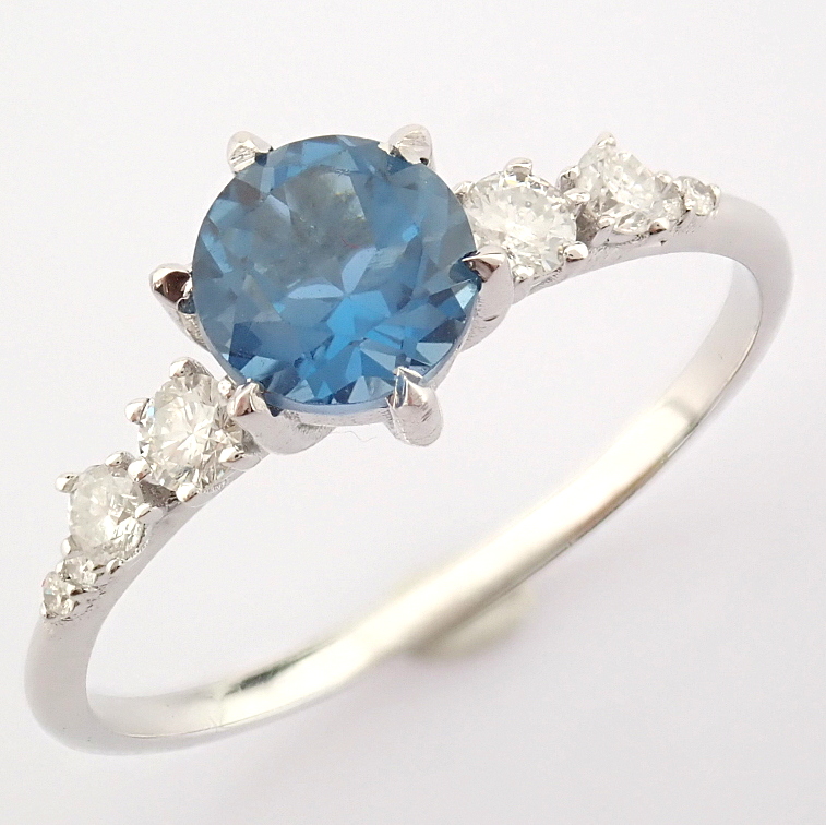 HRD Antwerp Certified 14K White Gold Diamond & London Blue Topaz Ring (Total 1.04 Ct. Stone) 14K - Image 7 of 8