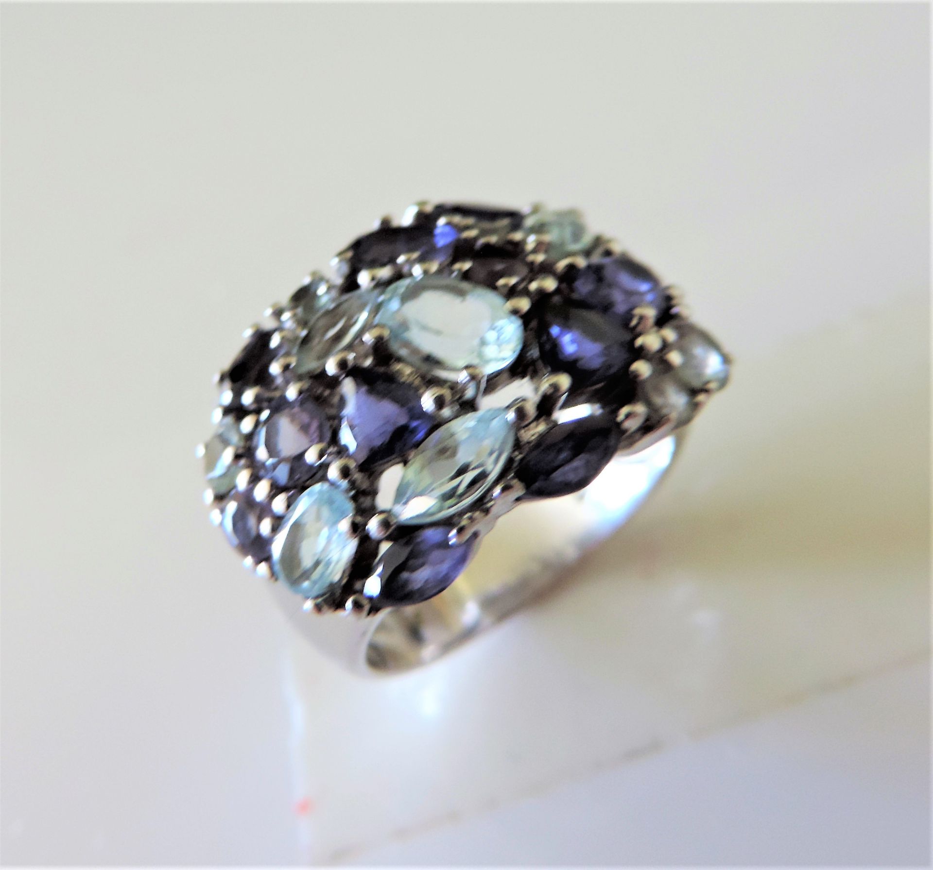 Sterling Silver Tanzanite and Topaz Gemstone Ring - Image 5 of 5