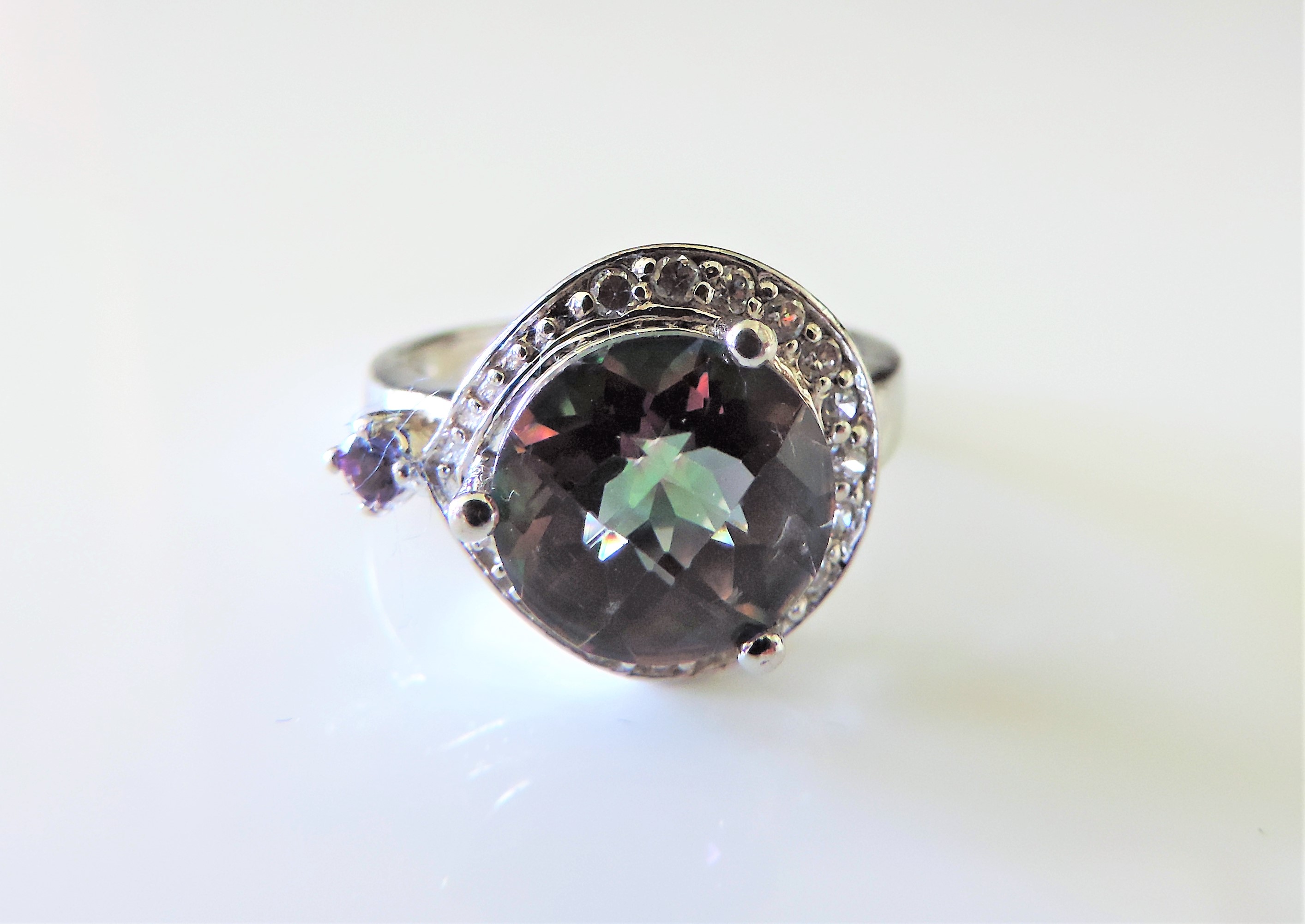 5.75ct Mystic Topaz Ring in Sterling Silver - Image 5 of 5