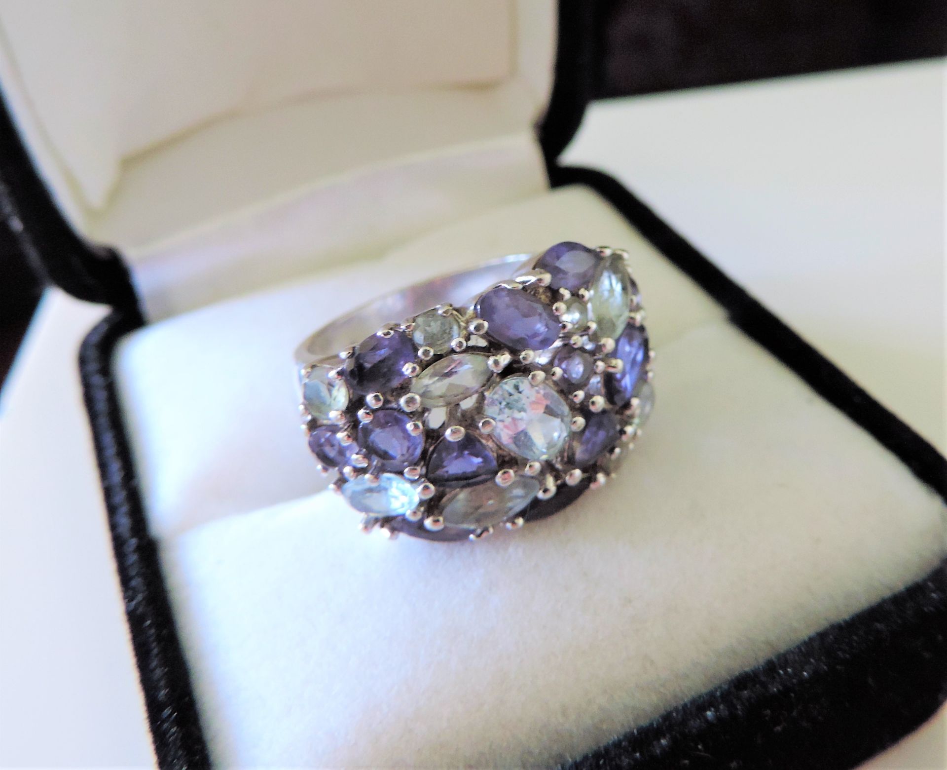 Sterling Silver Tanzanite and Topaz Gemstone Ring - Image 4 of 5