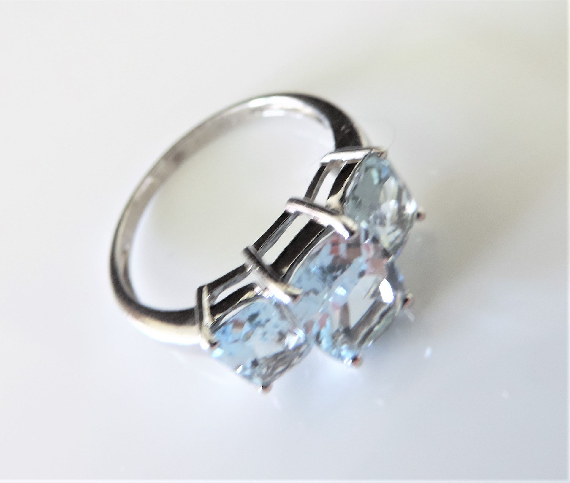 Sterling Silver 2.55 ct Aquamarine Gemstone Ring - Image 4 of 7