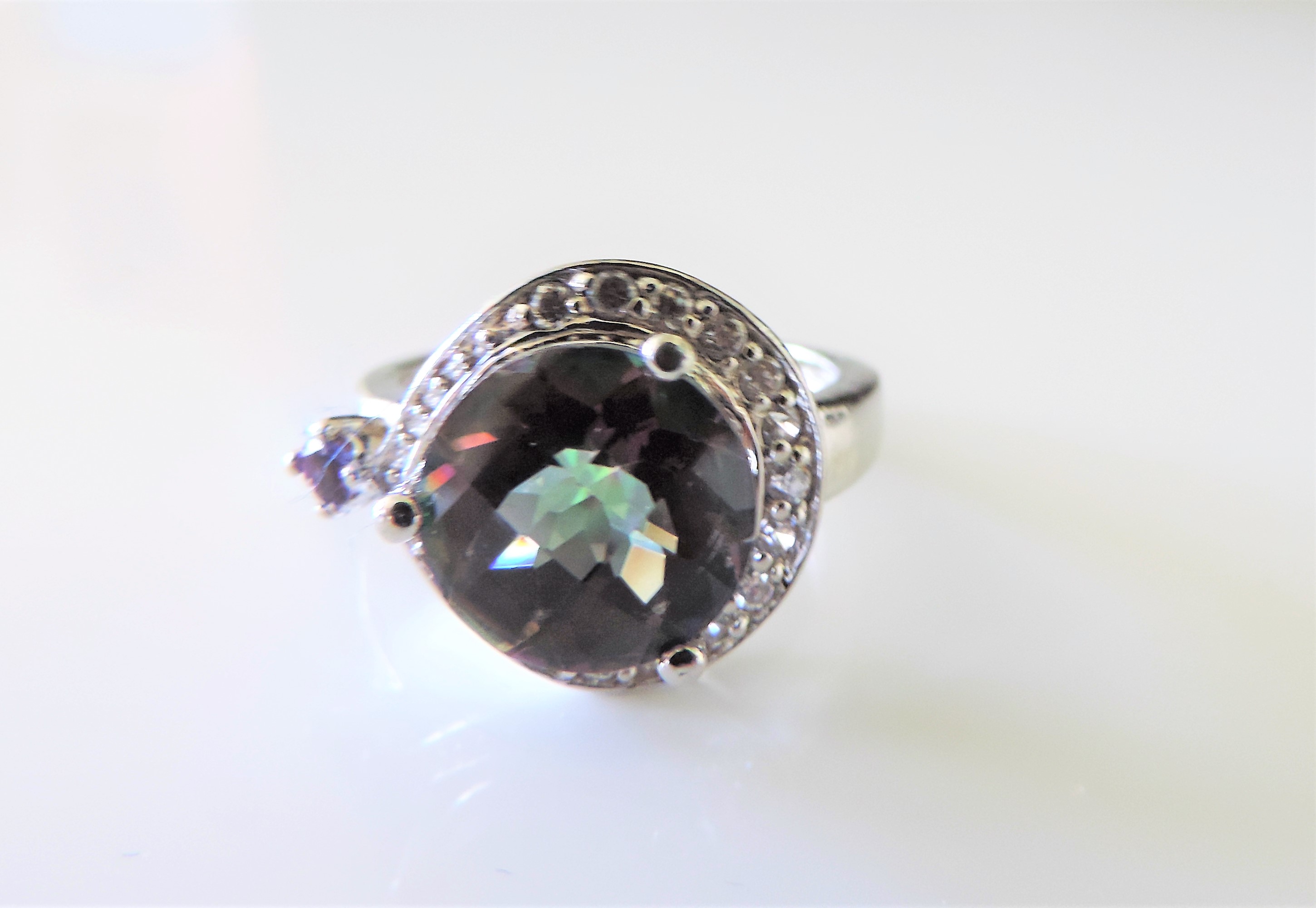 5.75ct Mystic Topaz Ring in Sterling Silver - Image 2 of 5