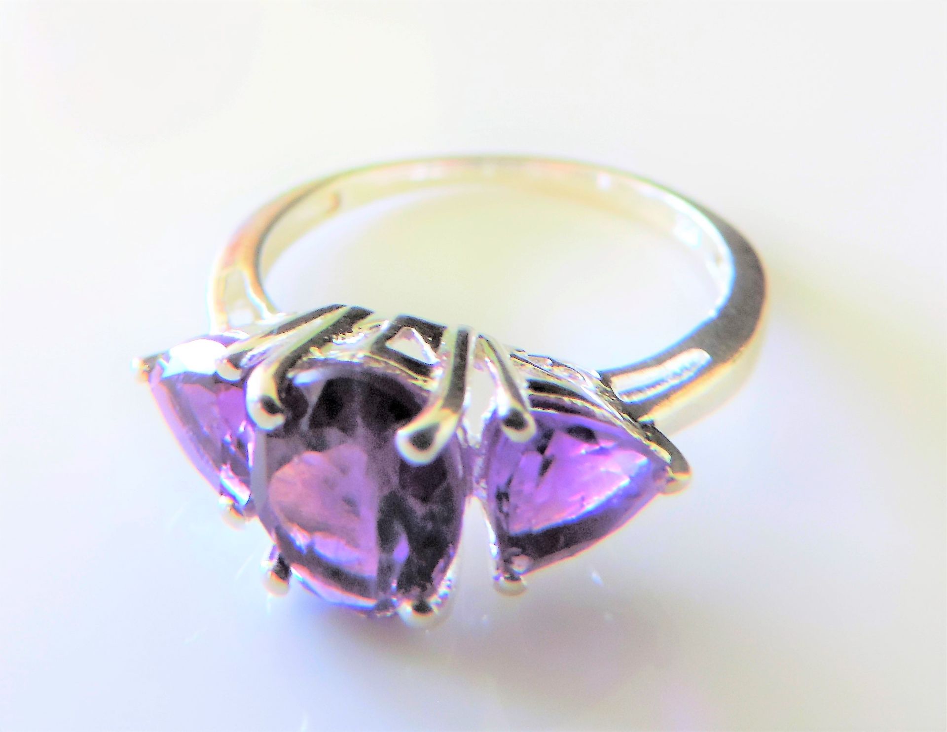 Sterling Silver 2.65 ct Amethyst Gemstone Ring - Image 3 of 5