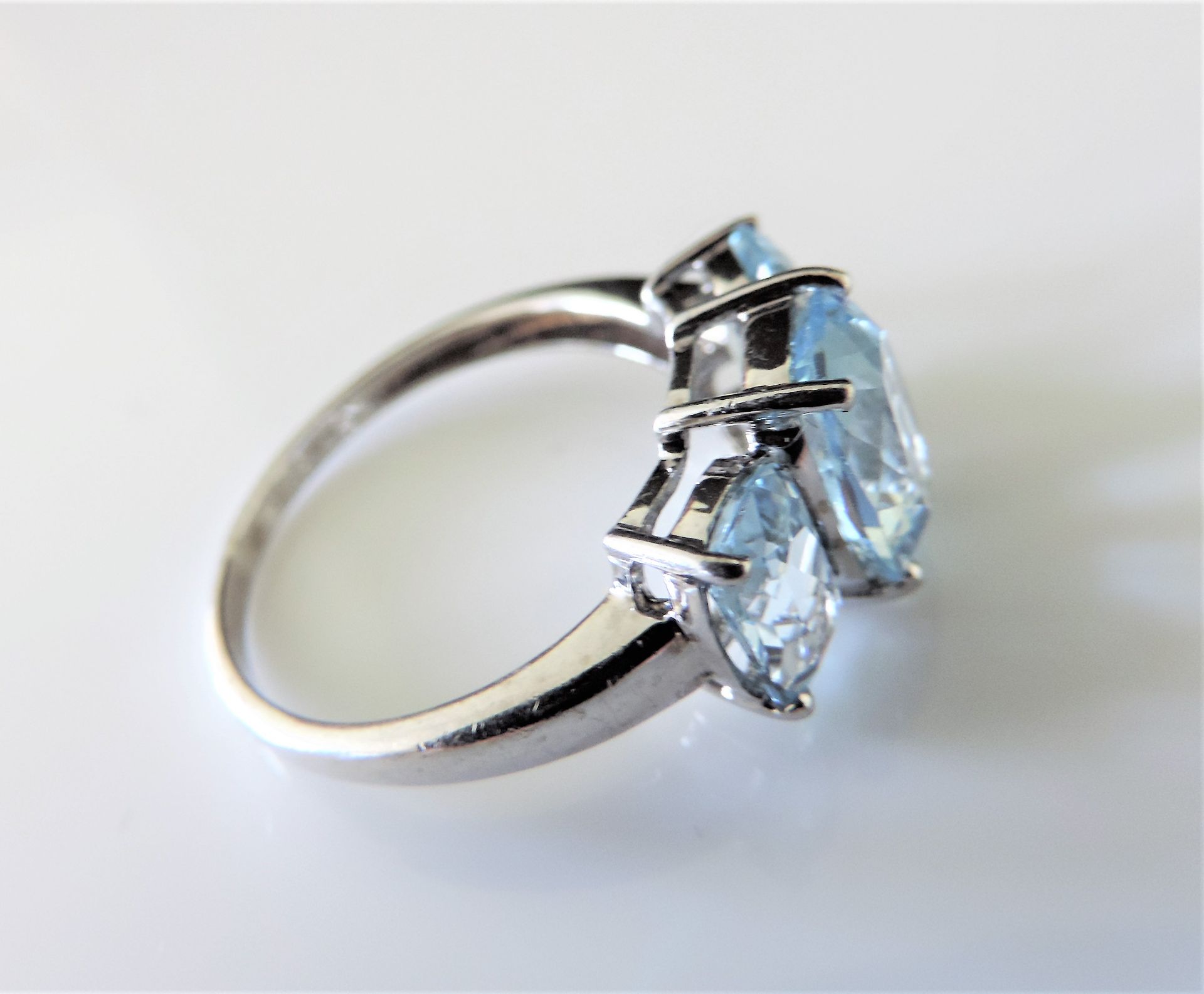 Sterling Silver 2.55 ct Aquamarine Gemstone Ring - Image 5 of 7