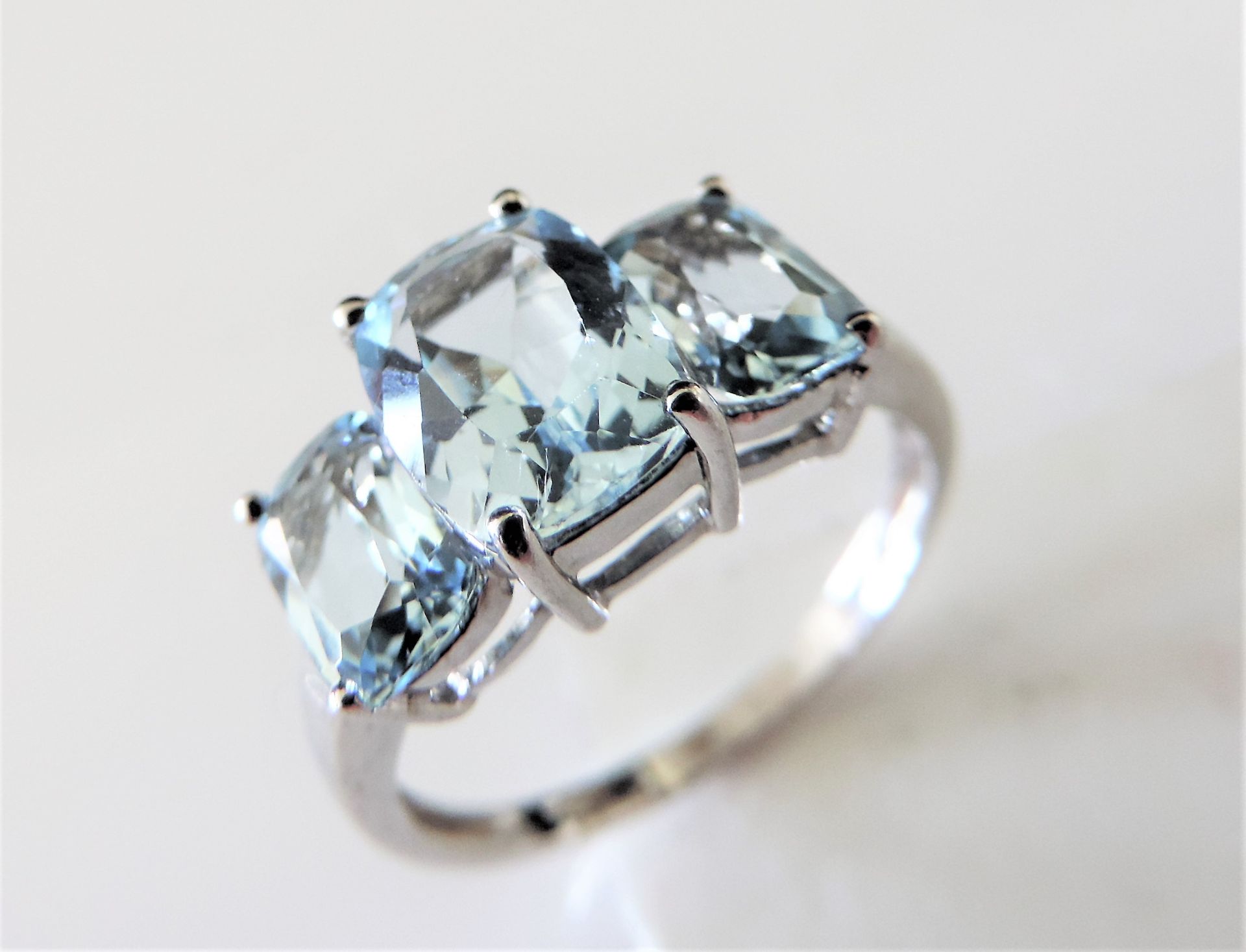 Sterling Silver 2.55 ct Aquamarine Gemstone Ring - Image 6 of 7