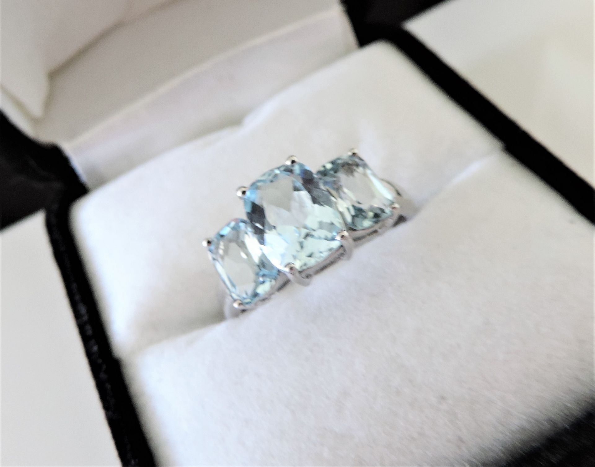 Sterling Silver 2.55 ct Aquamarine Gemstone Ring - Image 7 of 7