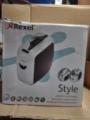 Rexel Style confetti cut shredder RRP £49.99 Grade U