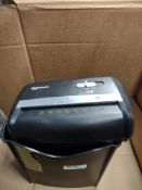 Amazon basics paper shredder RRP £25 Grade U