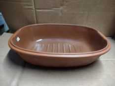 Large serving dish RRP £10 Grade U