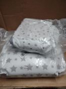 2 Items to include Baby cot bedding RRP £20 Grade U