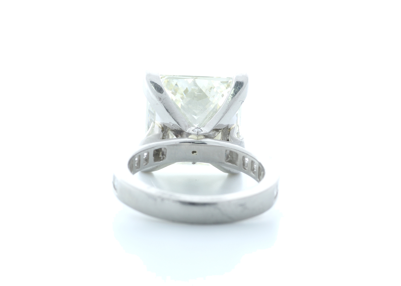 18k White Gold Princess Cut Diamond Ring 10.00 Carats - Image 3 of 5