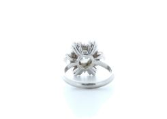 18k White Gold Round Cluster Claw Set Diamond Ring 1.58 (0.77) Carats