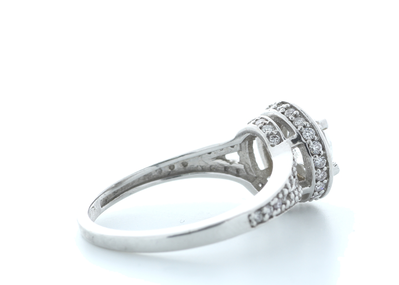 18k White Gold Single Stone With Halo Setting Ring 1.64 (1.01) Carats - Image 4 of 5