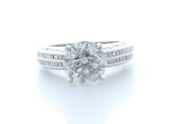 18ct White Gold Diamond Ring 4.51 (3.57) Carats