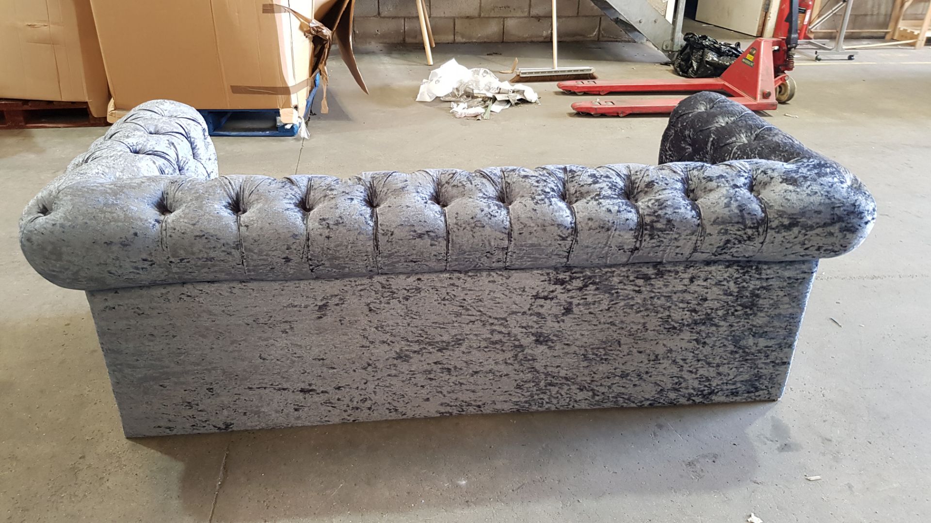 1x Chesterfield Crushed Velvet 3 Seater Sofa Petrol Blue RRP £450. (H)750 x (D)850 x (W)2000mm - Image 3 of 8