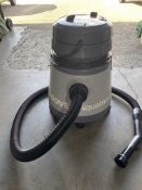 Hoover Aquamaster Wet & Dry Vacuum