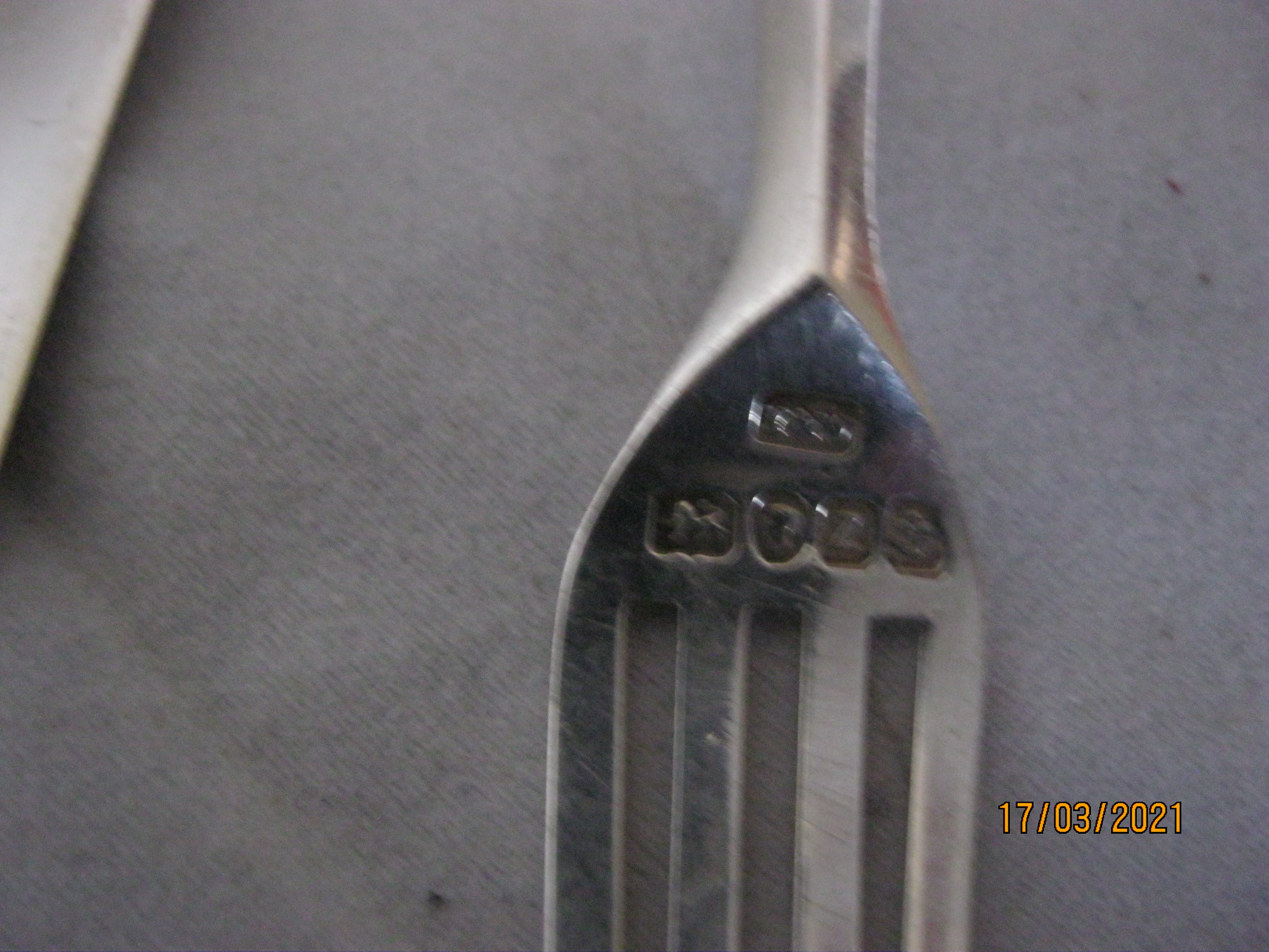Antique Sterling Silver Early Victorian Three Piece Christening Set In Case. - Image 9 of 10