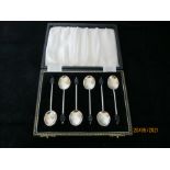 Vintage Case Set Of Six Coffee / Tea Spoons 1962-1963