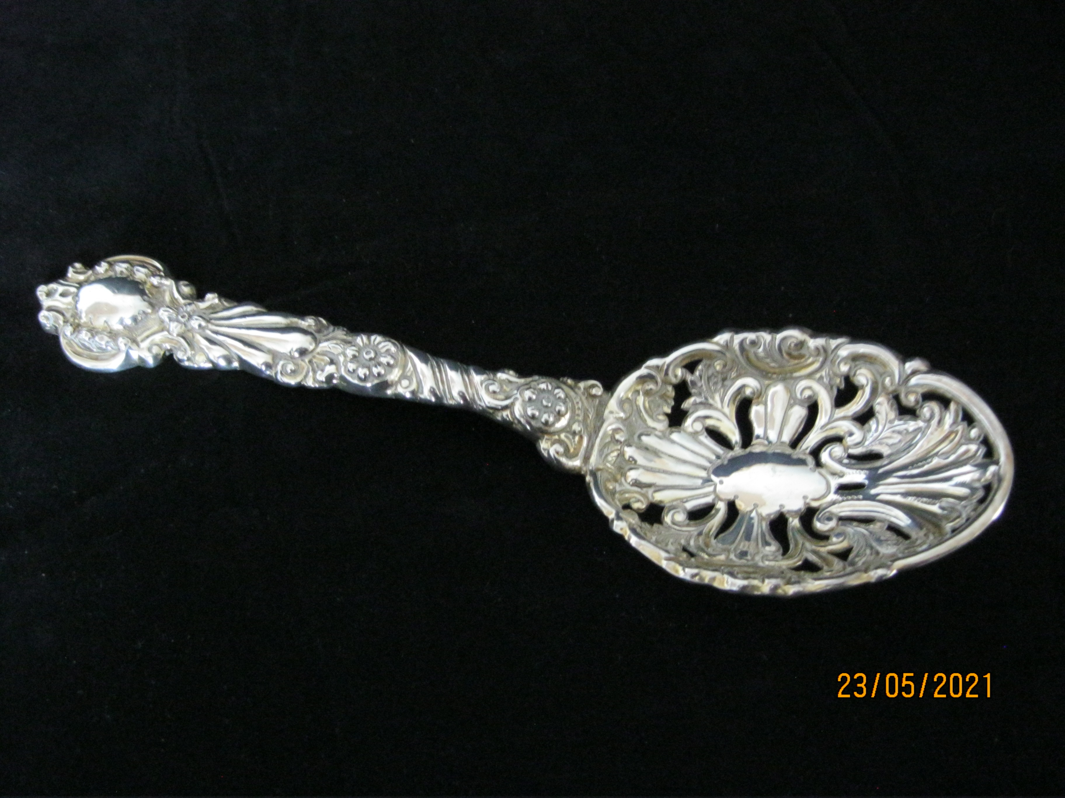 Antique Solid Silver Berry Spoon 1899 London